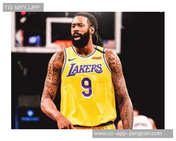 阿里纳斯建议湖人若能引进巨星应果断交易里夫斯以优化阵容 阿里纳斯建议湖人若能引进巨星应果断交易里夫斯以优化阵容