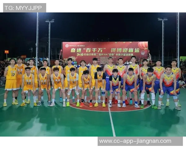 今日健身训练全力拼搏挑战自我塑造完美身材一起加油吧让我们共同进步